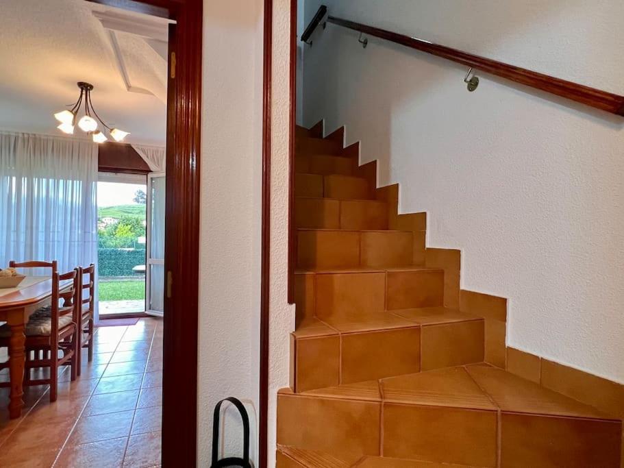 Apartment En Argonos